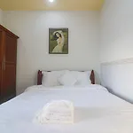 Aloha Hotel