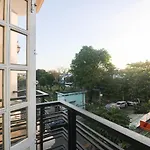 Aloha Hotel